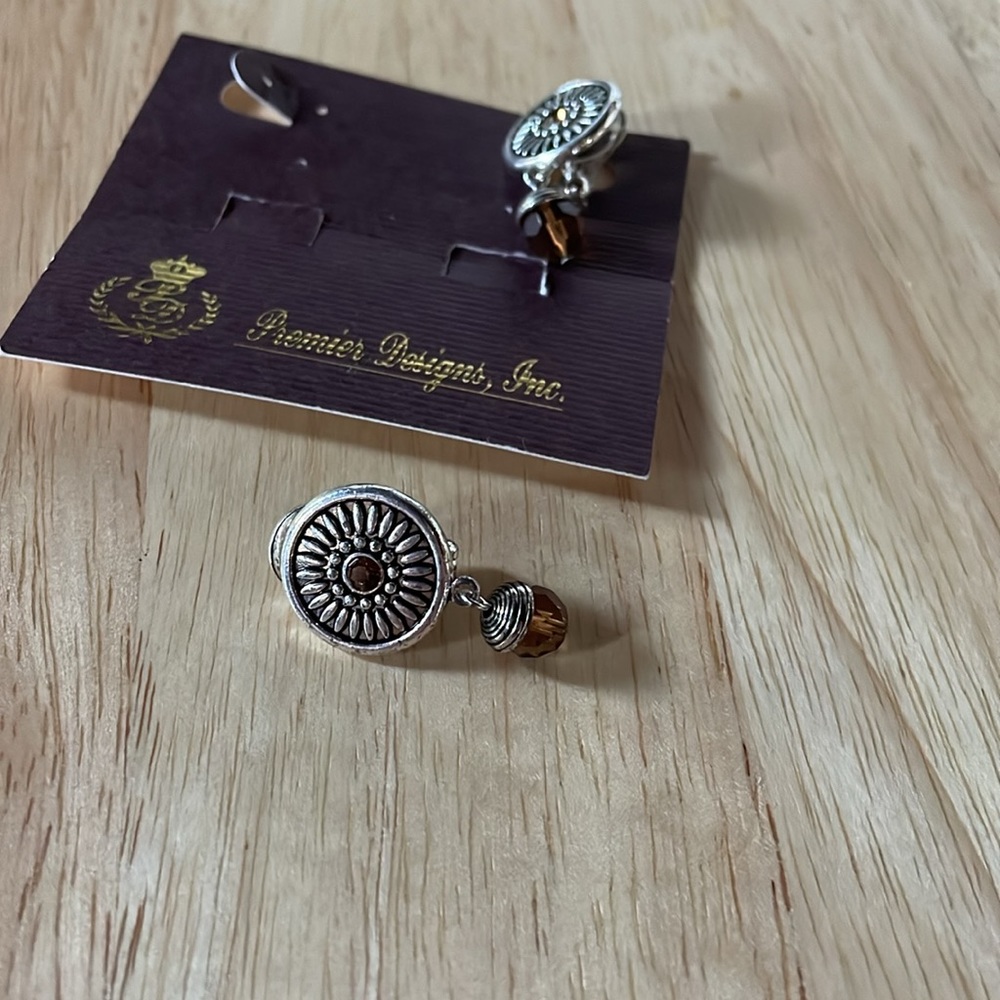 Vintage Never worn amber, silver and black colored earrings by Premier Designs.